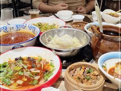 -冯烫烫跷脚牛肉·川菜小馆(武胜西街店)