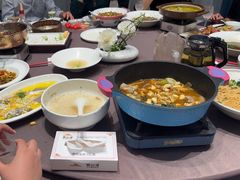 -香山湖家家宴(中山陵店)