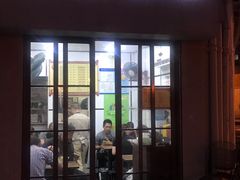 门面-天府面庄(天平路店)