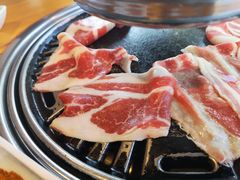 -唯成•韩国炭火烤肉 유성고기