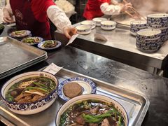 -镇南锅盖面馆(解放路店)