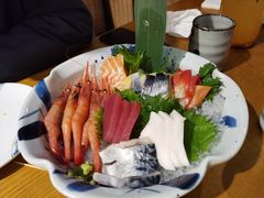 -樱町三味日本料理(城乡世纪广场店)