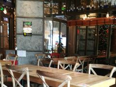 -玛格萝妮(汇智国际商业中心店)