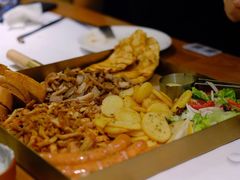 塞萨洛尼基终极烤肉盘-HELLO MUSAE 拾光缪斯餐厅·纯正希腊风味(苏州中心店)