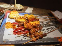 -破瓦寒窑·地摊烤羊排