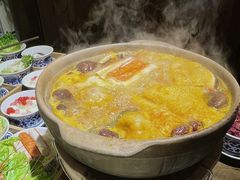 -聚汇三少·龙虾·中餐厅(莫邪路新天地店)