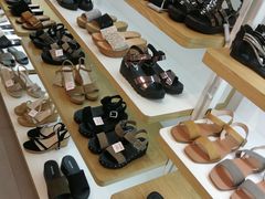 -hotwind热风(喜隆多店)