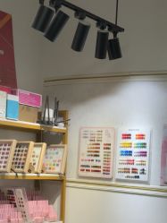 -尤米一站式美甲美睫