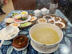 -桥香园云南过桥米线(金马碧鸡店)