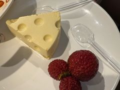 -汉金城海鲜烤肉自助百汇(威海威高广场店)