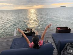 -Sunset Bar(丹绒亚路香格里拉店)