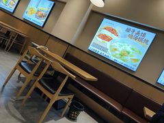 -三好食堂(煎饺·馄饨·肉饼米线·盛世广场店)