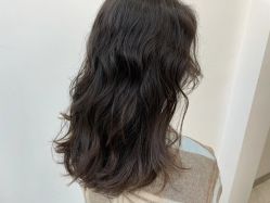 -虫二·专注健康烫染沙龙