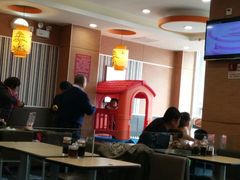 大堂-李先生牛肉面大王(东营凯莱店)