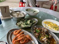 -红月湾海鲜饭店•沙滩海景(双月湾店)