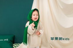 -苹果树儿童摄影工作室