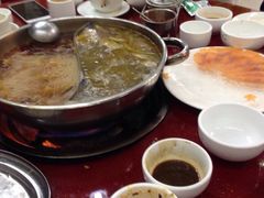 -老石黑山羊毛驴肉火锅(金凯广场店)