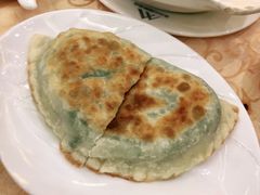 韭菜盒子-长白山国际酒店中餐厅