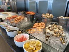 -圣丰索菲特·2 On 988 Café 自助餐厅