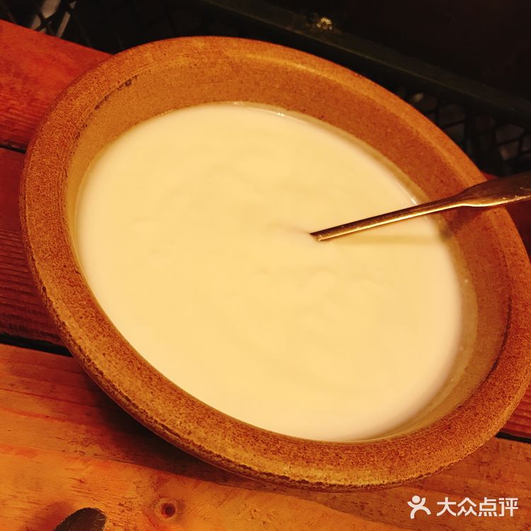 非常薄，我一个人连吃了三块！推荐！