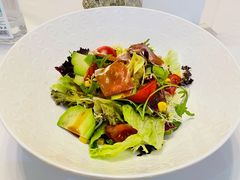 牛油果火腿色拉-樱苑(四川北路店)