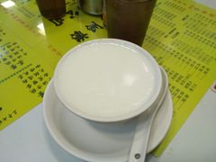 蛋白炖鲜牛奶-澳洲牛奶公司(佐敦店)