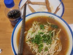 -傻根大肉面(三美店)