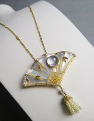 -北京七彩云南翡翠珠宝旗舰店(月坛店)