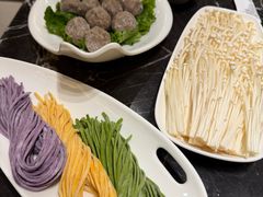 三色面-世贸万锦大酒店·烹大师火锅达人
