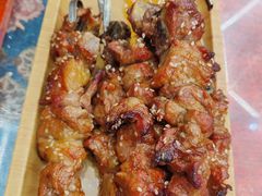 -乡村馕坑肉·烧烤·新疆菜·本地人更爱吃(阿勒泰首店)