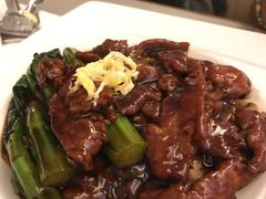 瑞士汁湿炒牛河-太平馆餐厅(尖沙咀店)