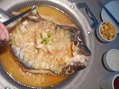 蒜香烤鱼-半天妖烤鱼(新中关购物中心店)