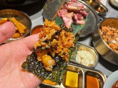 -草家酱蟹炭火烤肉店(珲春南路一店)