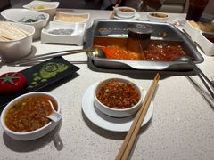 -海底捞火锅(杭州庆春路夜宵主题店)