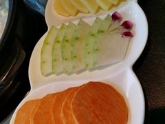 -大匠工房古船木艺术餐厅·猪肚鸡专门店(长白仙岛店)