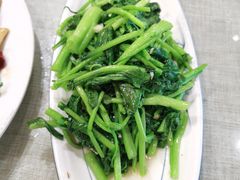 -鲜榨果汁·啤酒鱼(环岛河店)
