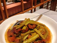 慢火苦瓜烧花猪肉-柴门头啖汤·经典川菜·慢火汤品(锦城万达店)