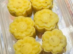 桂花绿豆糕-吴越荣记·苏州菜·松鼠桂鱼(娄门景区店)