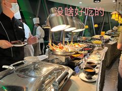 自助取餐区-广州塔璇玑地中海自助旋转餐厅