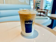 威尼斯鲜奶拿铁-LAVAZZA拉瓦萨咖啡(仁恒梦中心店)
