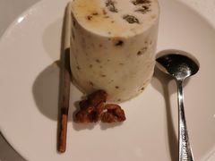 杏仁冰糕-HOMES上海本帮菜(襄阳公园店)