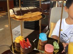 -三亚湾海居铂尔曼度假酒店