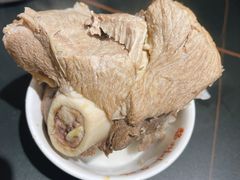 -小乌猪·金华筒骨煲(永盛购物广场店)