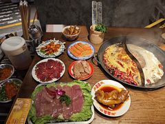 -萍姐火锅·公路夜市(武汉首店)