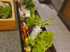 蔬菜拼盘大份-湊湊火锅·茶憩(和平大悦城店)