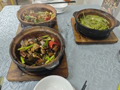 -天宝食坊·啫啫煲大排档(西华路店)