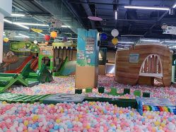 -万达宝贝王(乌鲁木齐德汇店)