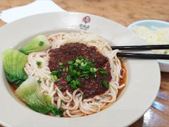 -李先生牛肉面大王(成都东站西广场店)
