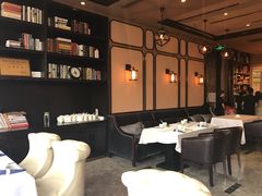 大堂-尘香•传统川菜(创汇首座店)