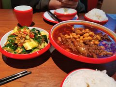 -老闵田螺馆·南昌市井菜·特色小吃(总店)